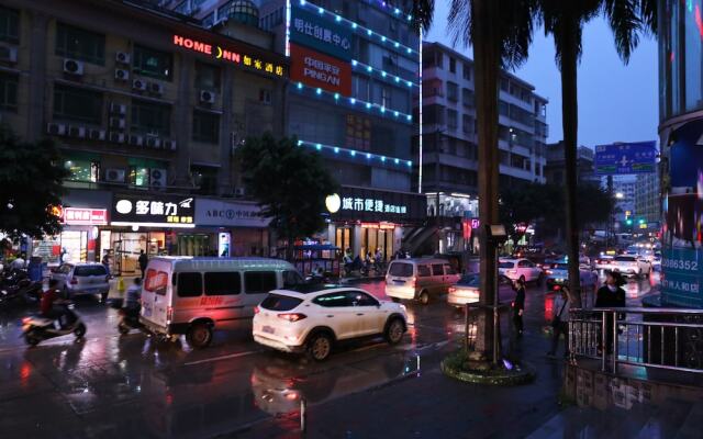 CC INN Guangzhou RenHe Station
