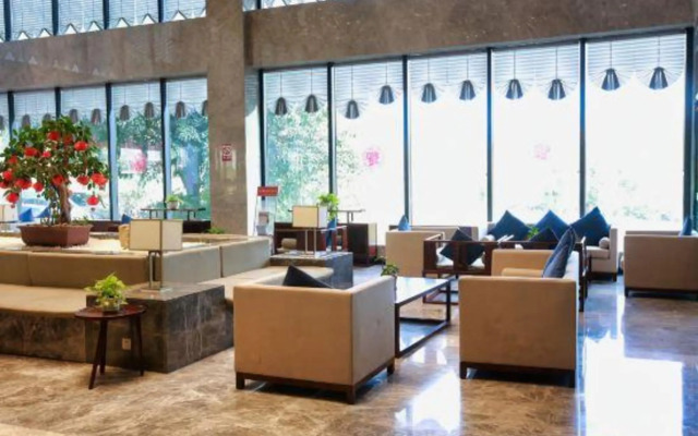 Guifeng Hotel Zhenfeng