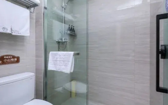 Tans Boutique Hotel