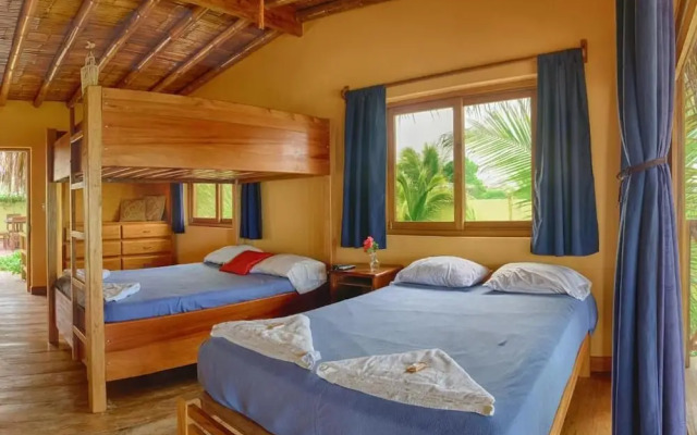 El Destino Casas y Bungalows Vichayito