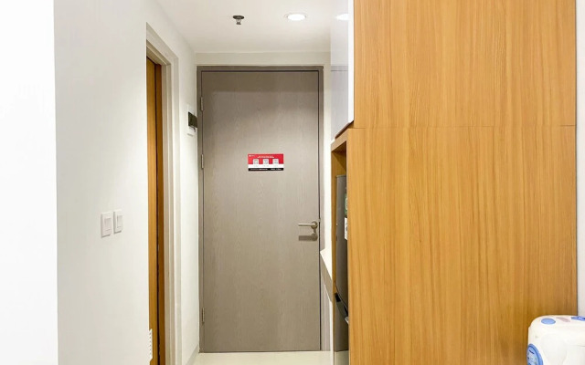 Modern Design Studio At Vasanta Innopark Apartment