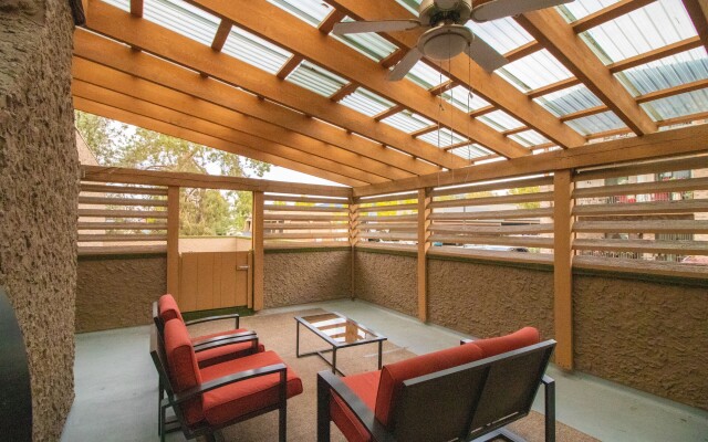 Divya Sutra Plaza and Conference Centre, Vernon, BC