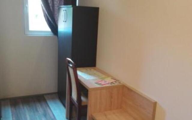 Sleep  Go Guest House