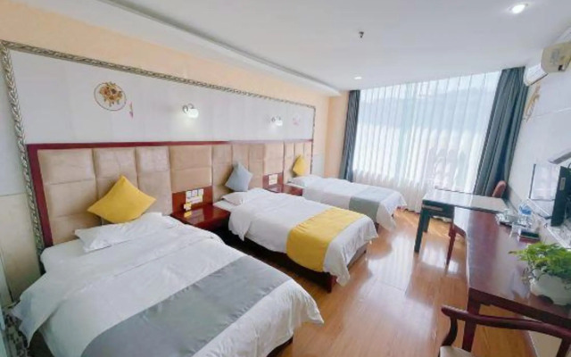 Suomahua Hotel Chengdu Zijing(青舍酒店（成都火车南站店）)
