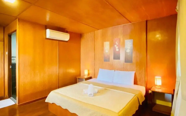 Landcons Hotel