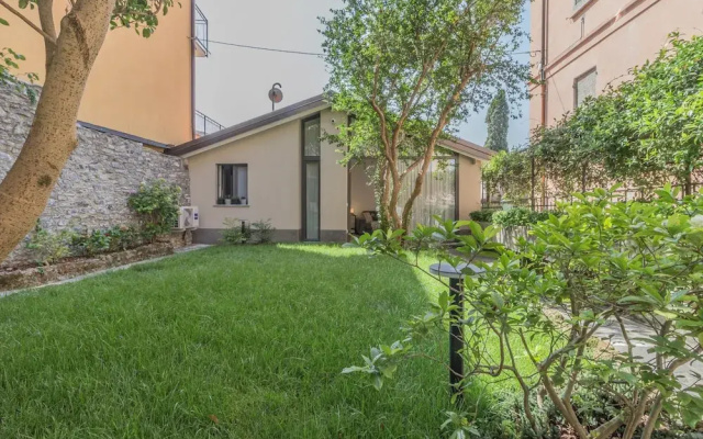 The Secret Garden in Varenna