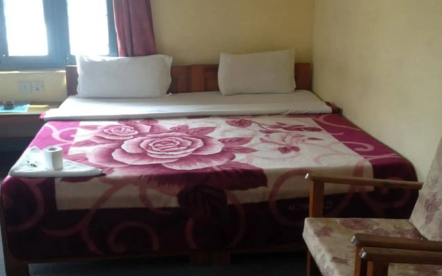 Hotel Deep Oasis