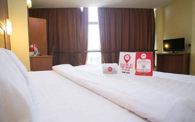 沙阿朗姆色帕度恩加尔尼达酒店- 斯里慕达凯富酒店(Nida Rooms Shah Alam Sepadu Unggul at Comfort Hotel Sri Muda)