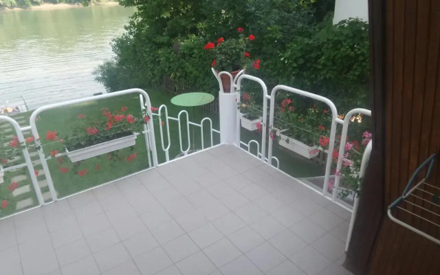 Tiszavirág Nyaralóház