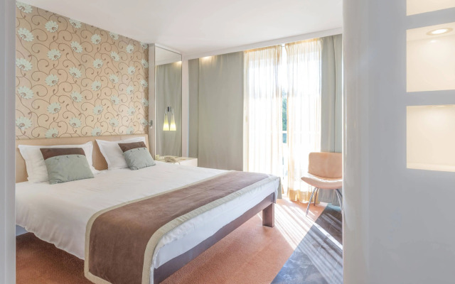 Amfora Hvar Grand Beach Resort