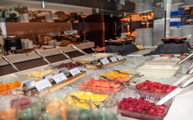 Waipuna Hotel & Conference Centre