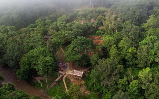 Tawan Riverside - Elephant Resort