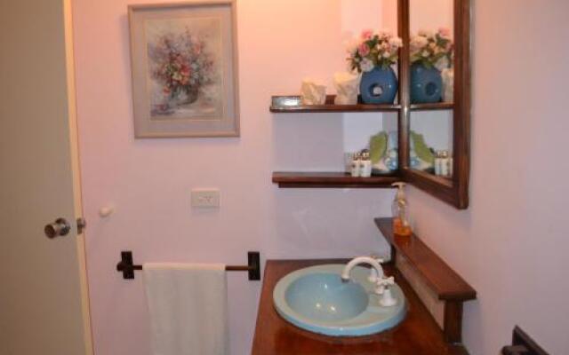 Swann Lodge B&B