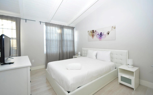 710 South Beach Apartment