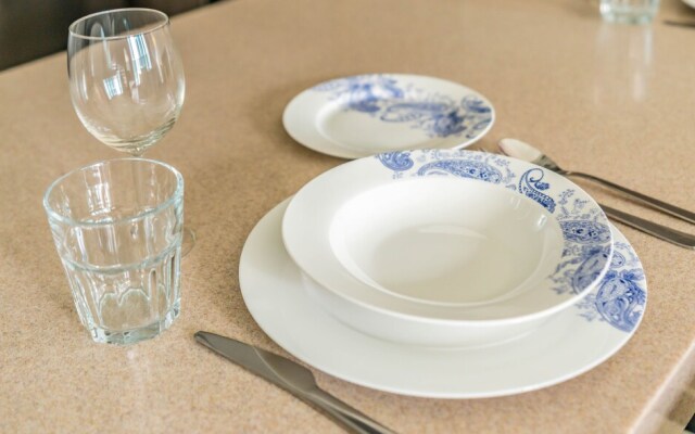 Dream Inn Apartments - MBL Tower