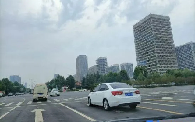 Bocheng Hotel (Zhengzhou Erqi Wanda University South Road Branch) – Outside – Zhengzhou