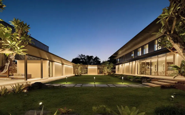 Saba Estate Luxury Villa Bali