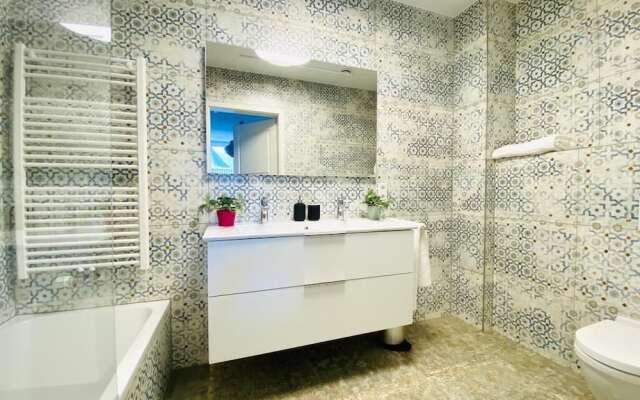 Luxury 2 bedrooms in Limpertsberg