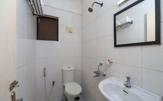 OYO 16890 Hotel Srm Central Park
