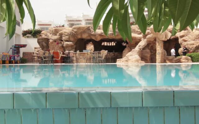 SUNRISE Remal Resort