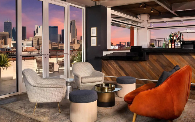 Canvas Hotel Dallas