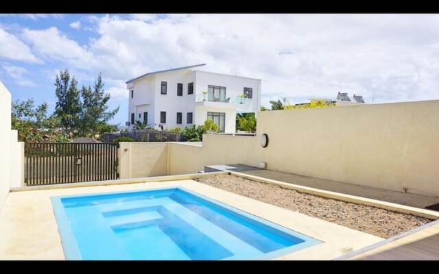 Palmyre Residence No 8 Licensed By Tourism Authority 10071