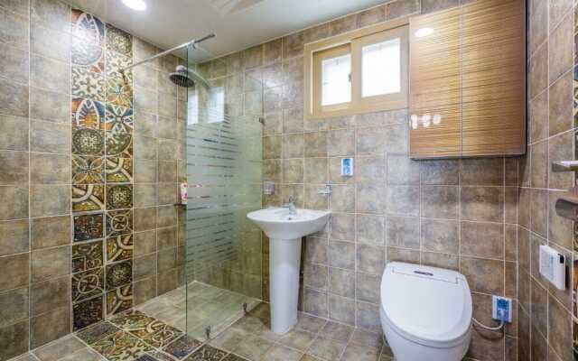 Chukryeong Mt view pension