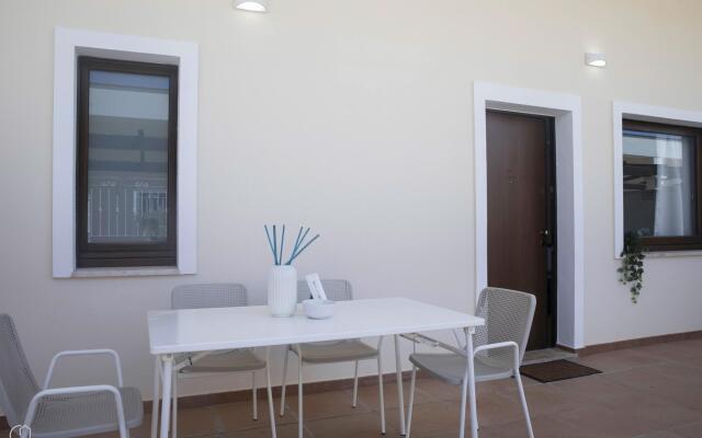 Welcomely - Degli Artigiani - Cane Malu