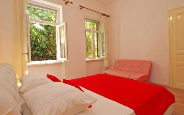 Apartment by the sea Rabac 1093