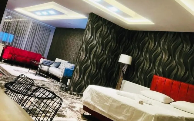 Nera Otel