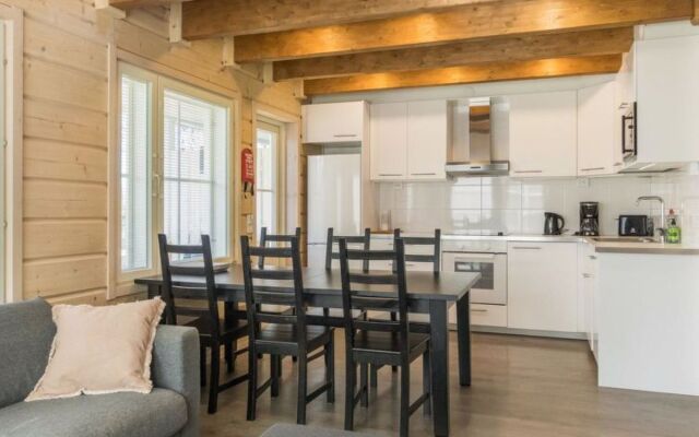 South point apartments 4a