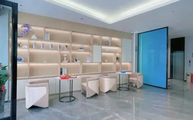 Yestour Hotel (Tianyang Ancient City High-speed Railway Station Branch)
