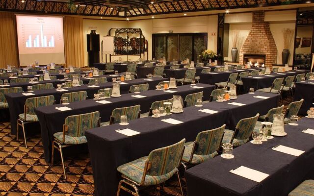 Fish River Sun Hotel & Country Club