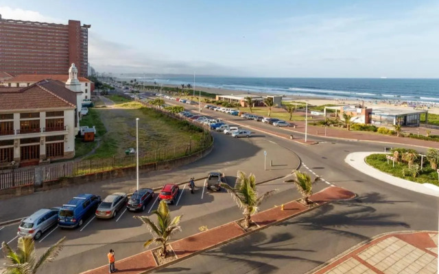 Tenbury Beach Apartment