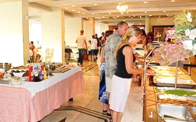 Captains Hotel