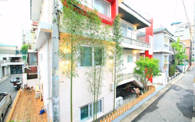 ZIBRO H guesthouse