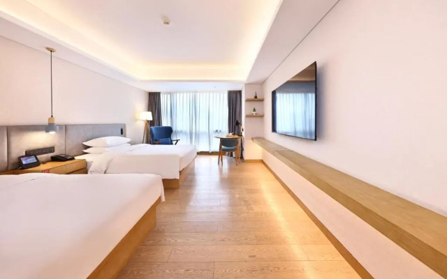 Joy City Hotel & Apartment