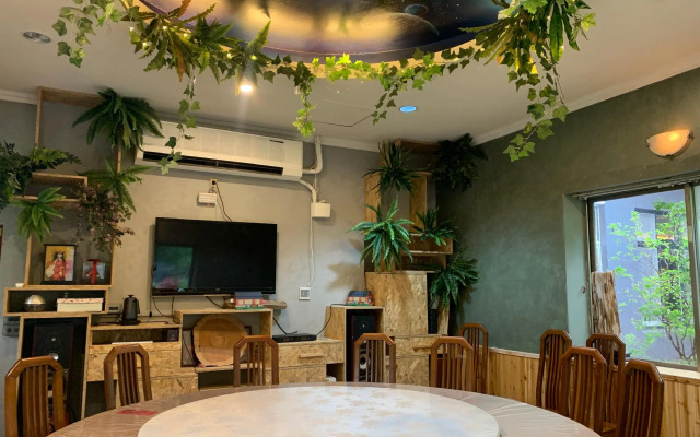 Taiwan Reishi Expert Bed and Breakfast