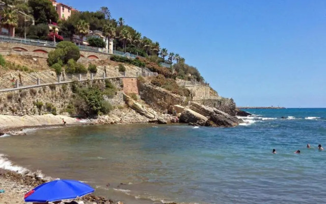 Casetta n.2 con piscina