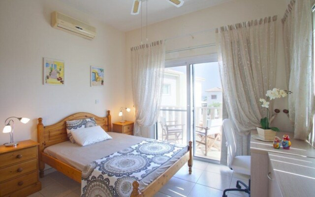 Cyprus Villa Near the Beach, Sotira Villa 1001
