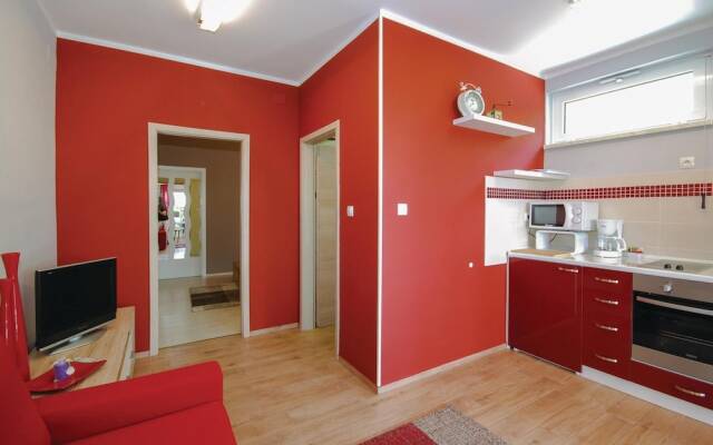 Amazing Home in Ika With Wifi and 1 Bedrooms