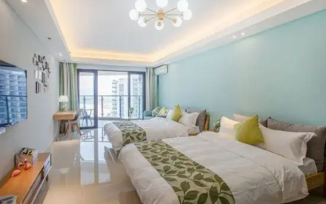 Stay in Yangjiang. Come see the Beach House