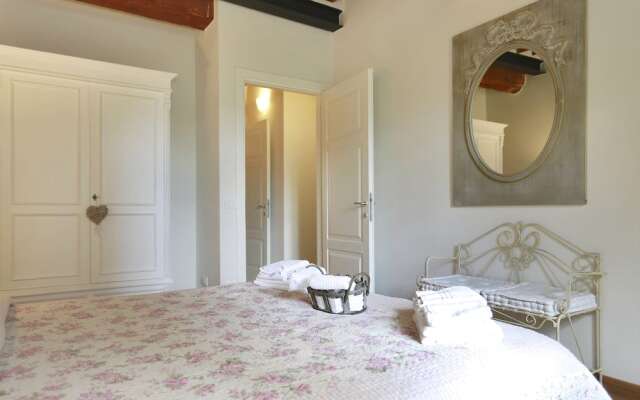 Guest Apartment Lory