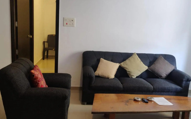 Pool View Apartment - Sunshine By Leela Homes