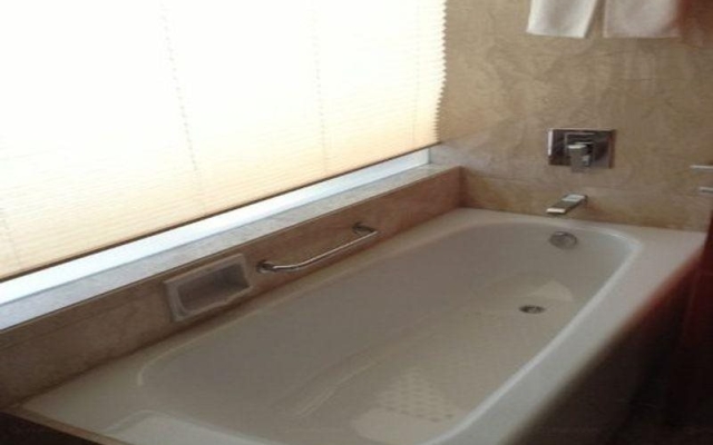 Jinling Runyang Bridge Hotel Zhenjiang