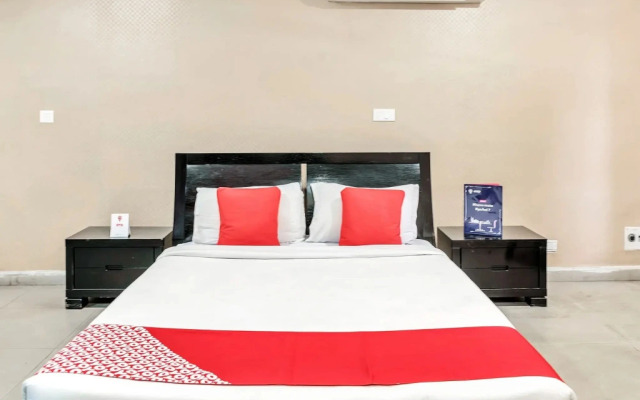 OYO 11614 Hotel VVIP Stays