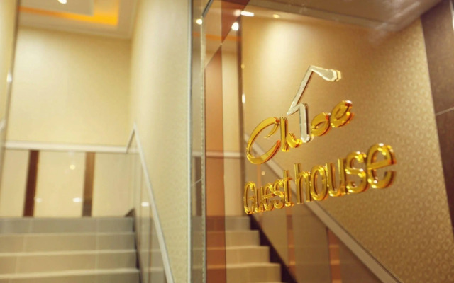 Chloe Guest House