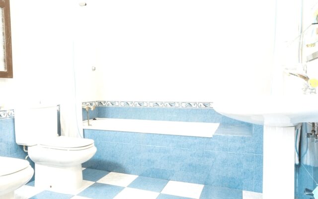 Villa With 5 Bedrooms in La Guardia de Jaén, With Wonderful Mountain View, Private Pool, Enclosed Garden