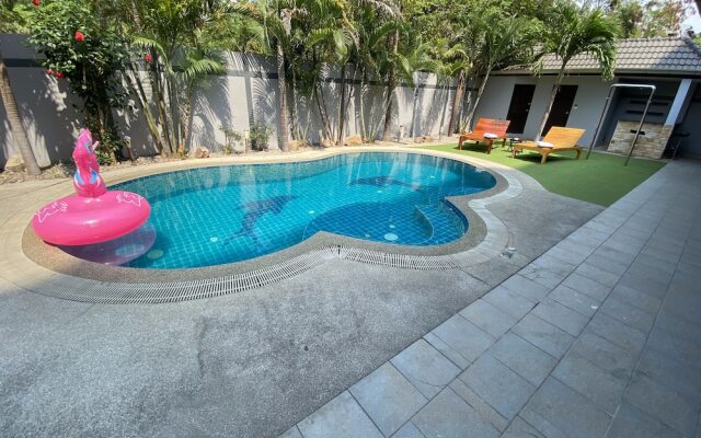 The Gem 1 - Deluxe Pool Villa