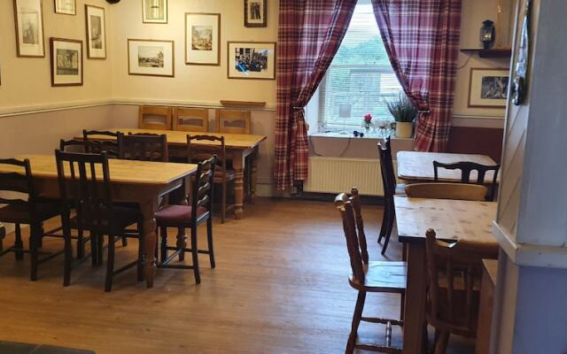 The Red Lion Hotel